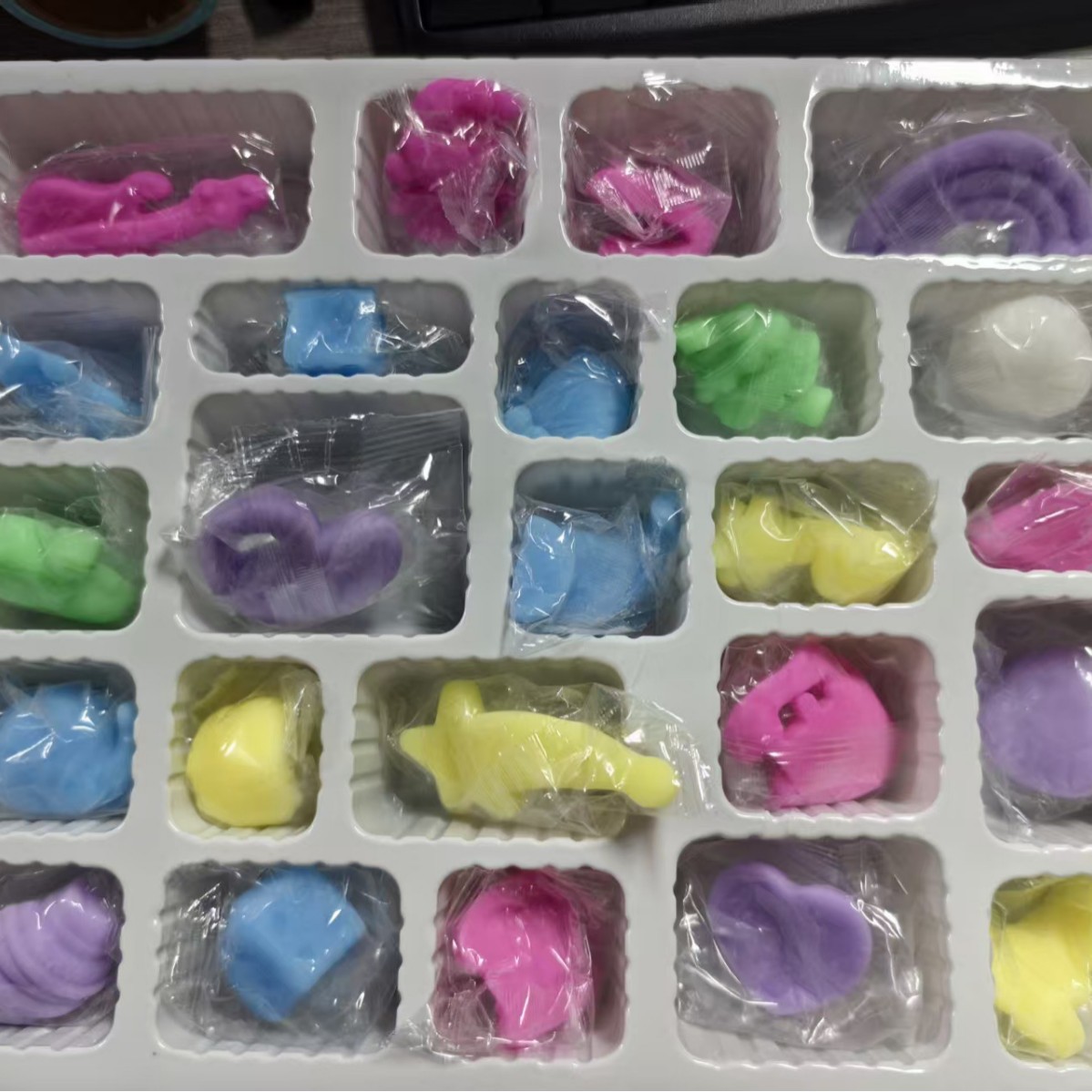 ปฏิทินนีโดห์ 24 ชิ้น กล่องสุ่ม - Advent Calendar Gift บทวิจารณ์และราคา